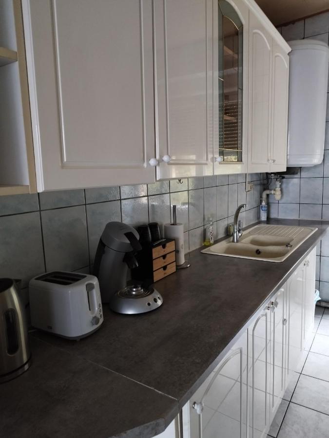 Le Thannois - Appartement 2 Chambres, Salon, Cuisine Equipee, Parking Et Wifi Gratuit Мюлуз Екстериор снимка